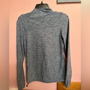 Oiselle Blue Grey Hooded Pullover size 4